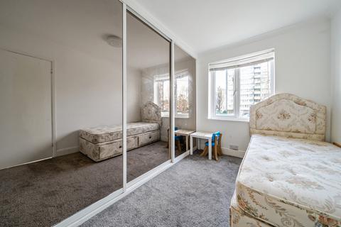 2 bedroom end of terrace house for sale, Baker Street, Hampshire PO1