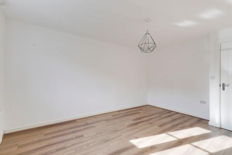 3 bedroom end of terrace house for sale, Russet Way, Nottingham NG8