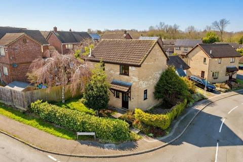 3 bedroom detached house for sale, Sheerwater Drive, Ecton Brook, Northampton NN3