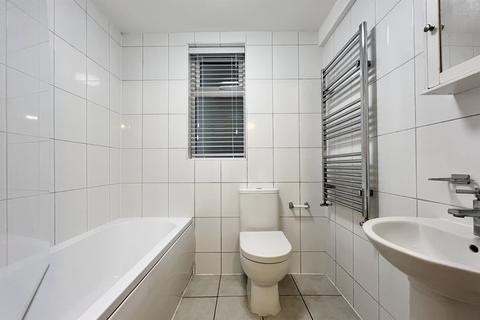 1 bedroom flat to rent, Bournemouth