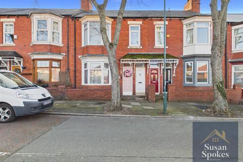 3 bedroom flat for sale, St. Marys Avenue, South Shields