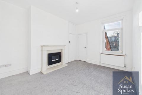 3 bedroom flat for sale, St. Marys Avenue, South Shields