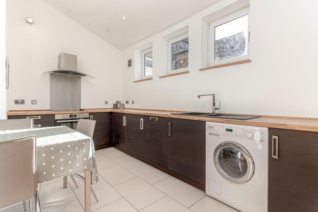 Kitchen - B.jpg