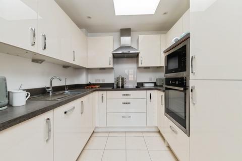 1 bedroom retirement property for sale, Le Jardin, Letchworth Garden City