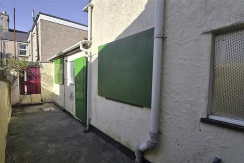3 bedroom terraced house for sale, 26 Cecil Street, Holyhead, Anglesey LL65 2NP