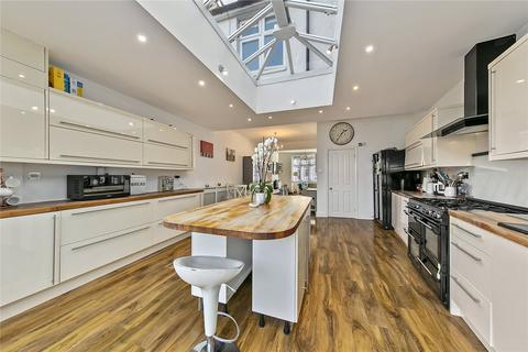 4 bedroom terraced house for sale, Kingsway, London, SW14
