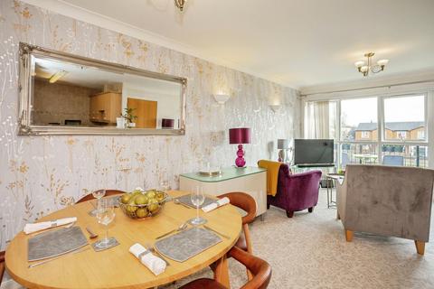 2 bedroom flat for sale, Hilton Crescent, West Bridgford, Nottingham, Nottinghamshire, NG2