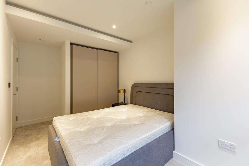 Bedroom (5)