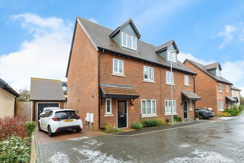 Viney Corner, ARLESEY