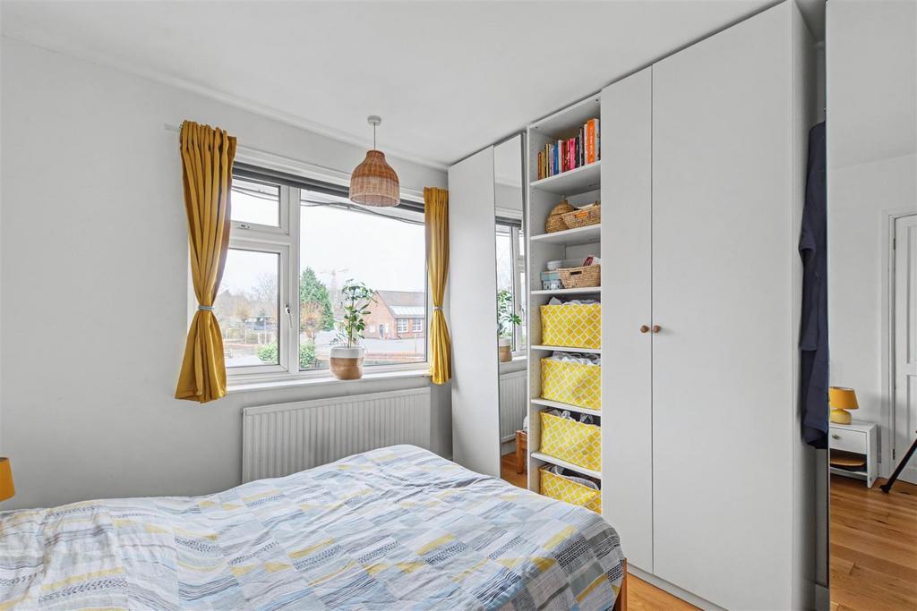 Bedroom 1 1.jpeg