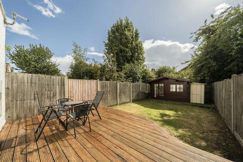 2 bedroom flat for sale, Olive Road, London NW2