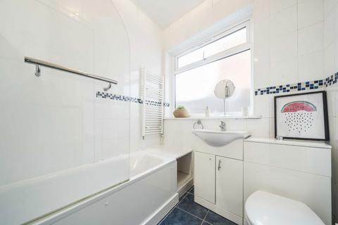 2 bedroom flat for sale, Olive Road, London NW2