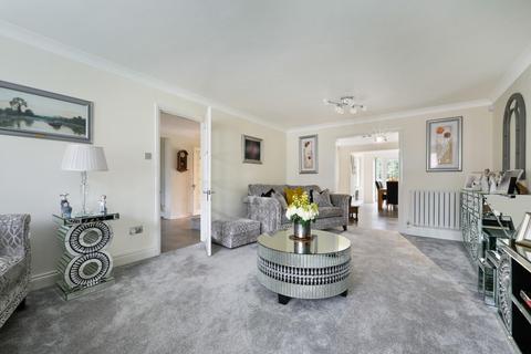 5 bedroom detached house for sale, Wessels, Tadworth KT20