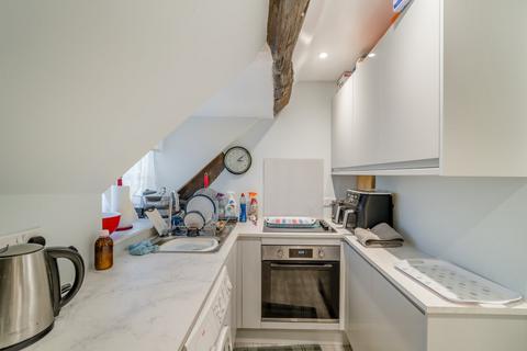 1 bedroom apartment for sale, Coxwell Court, Cirencester, Gloucestershire, GL7