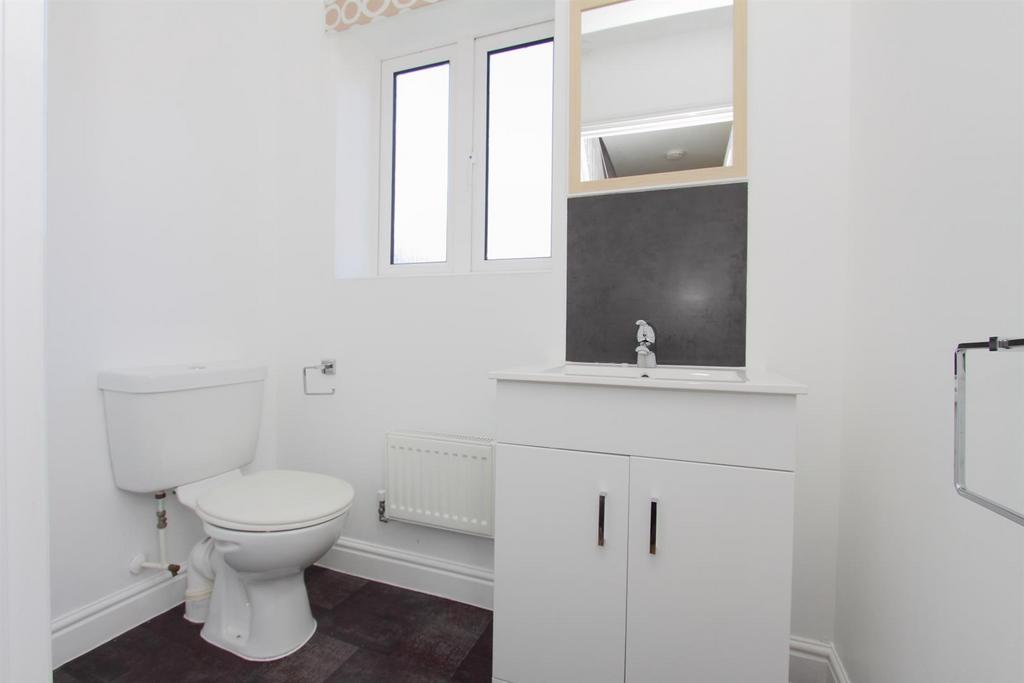 25 sherborne drive ph13.JPG