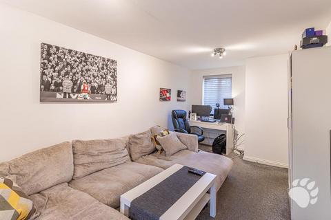 2 bedroom terraced house for sale, Beeston Courts, Basildon SS15