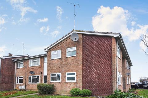 2 bedroom flat to rent, Dorset Avenue, CM2