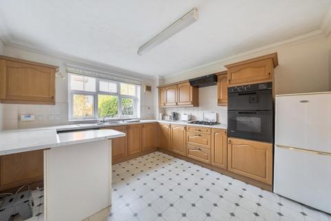 2 bedroom flat for sale, West Avenue, Worthing, West Sussex, BN11