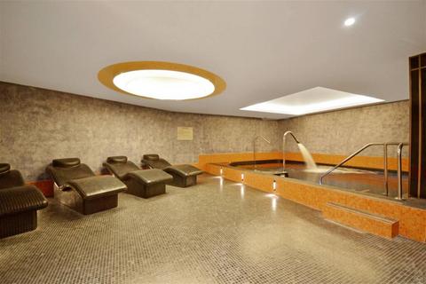 Studio for sale, Eagle Point, 161 City Road, Old Street, London, EC1V