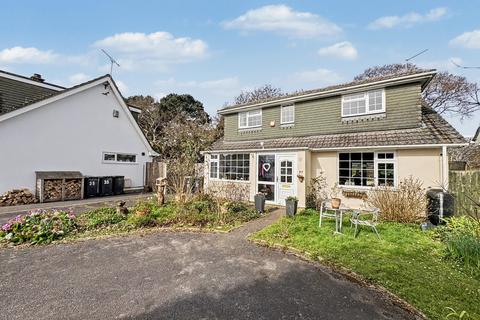 5 bedroom detached house for sale, Corfe Mullen