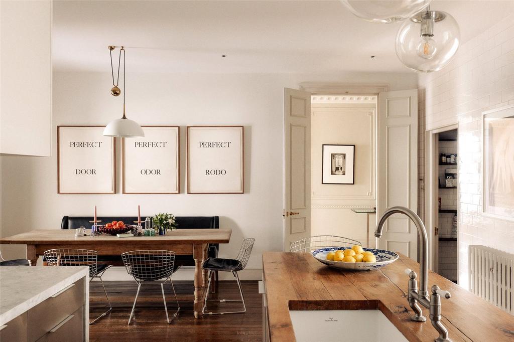 Eat In Kitchen
