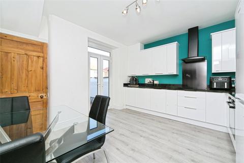 3 bedroom terraced house for sale, Winllan Avenue, Llandudno, Conwy, LL30