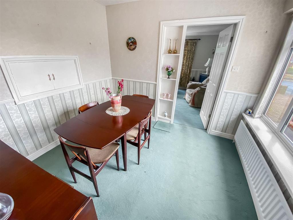 Dining Room.jpg