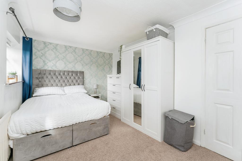 Bed 1