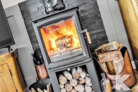 undefined, 29a Armdale Rise, Waterhead, Oldahm OL4 2SR