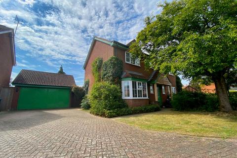 4 bedroom detached house for sale, Tealby Close, Gilmorton LE17