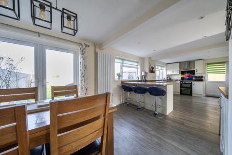 undefined, Raven Crescent, Aylesbury HP18