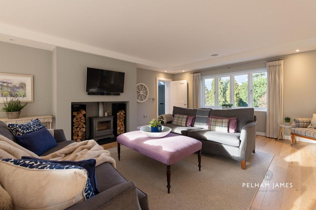 Drawing Room, 51 Casterton Road, Stamford