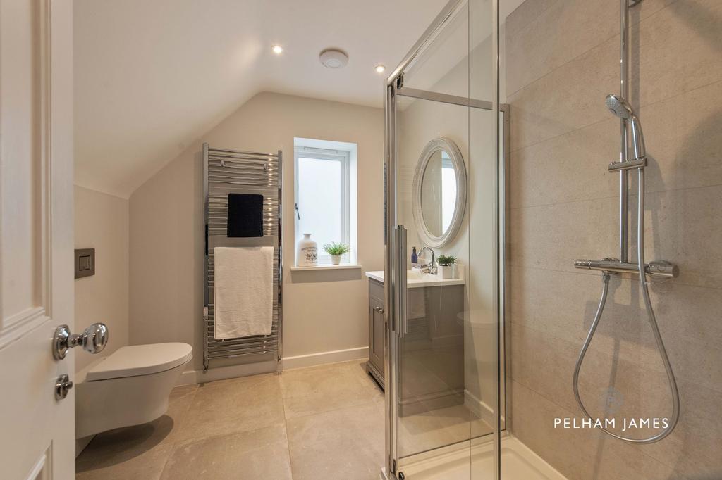 En Suite, 51 Casterton Road, Stamford