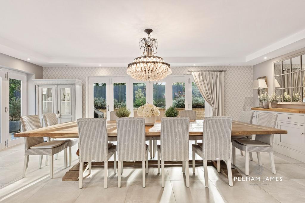 Dining Room, 51 Casterton Road, Stamford