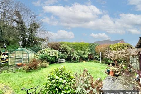 4 bedroom detached house for sale, Manor Road, Gnosall, ST20