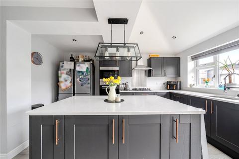 3 bedroom semi-detached house for sale, Lowther Drive, Swillington, Leeds, West Yorkshire