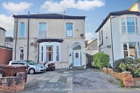 undefined, Avondale Road, SOUTHPORT