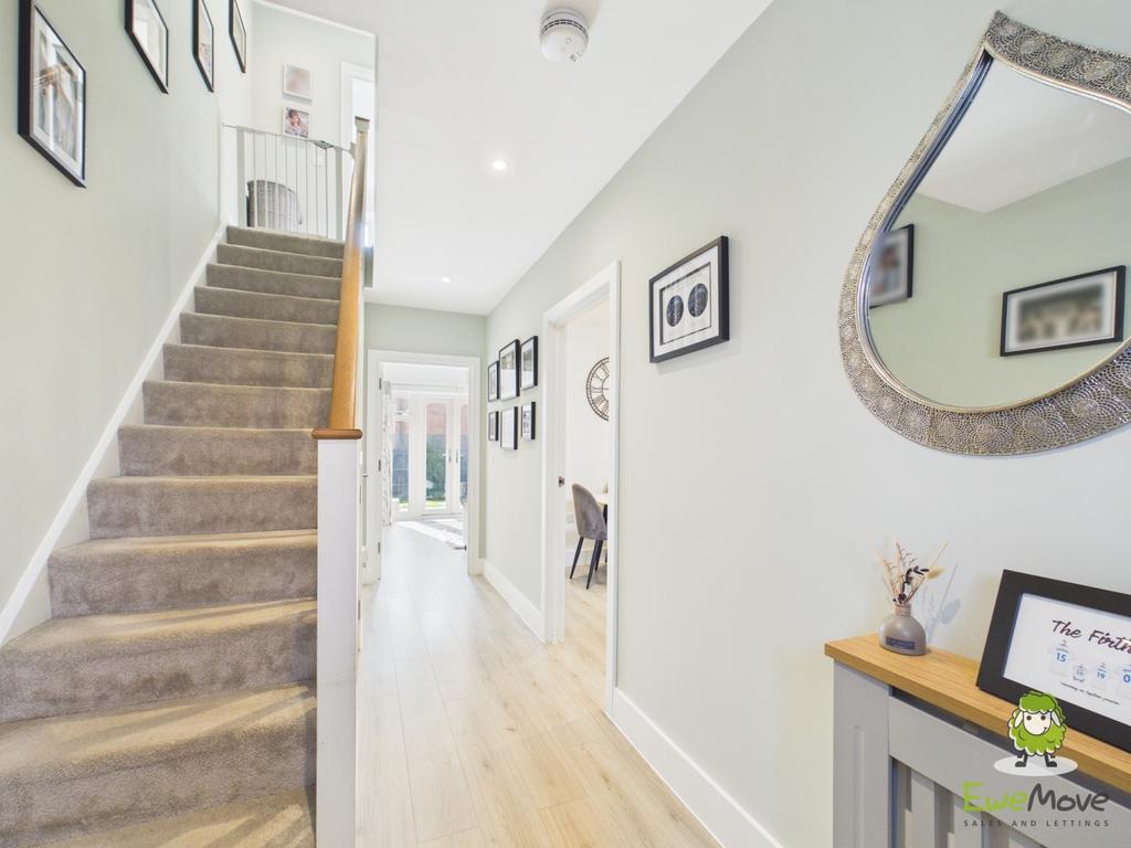Ewe Move Estate Agents Basingstoke - Fishbourne
