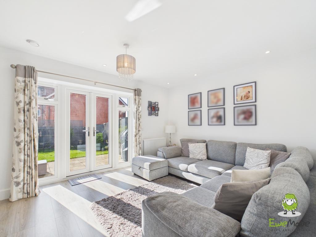 Ewe Move Estate Agents Basingstoke - Fishbourne