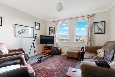 2 bedroom flat for sale, High Street, KIRKCALDY, Fife, KY1