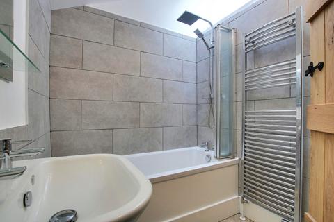 4 bedroom terraced house for sale, Broughton, Stockbridge