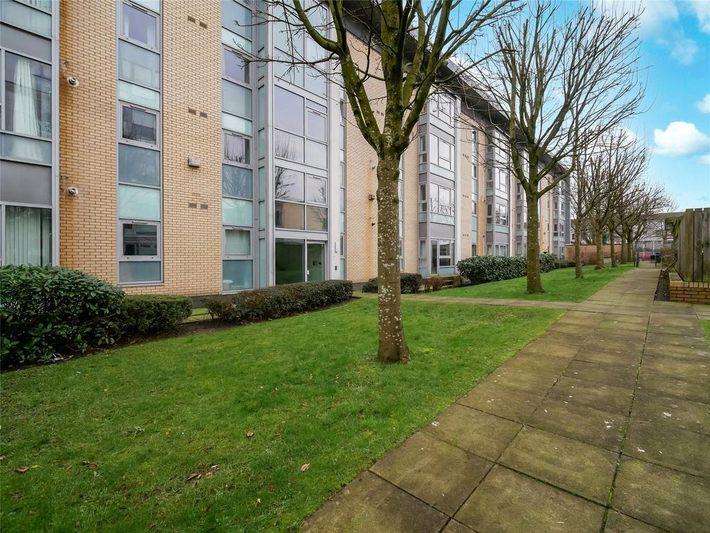 Communal Grounds