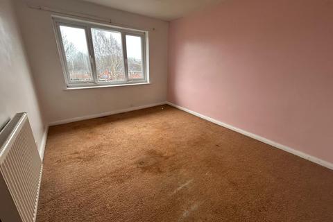 2 bedroom flat to rent, King Street, Bilston WV14