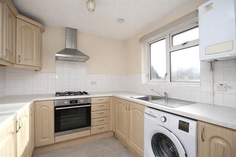 undefined, Spenser Close, Alton, Hampshire, GU34