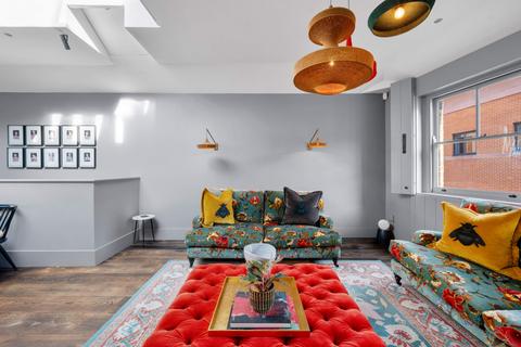 3 bedroom apartment for sale, Bedfordbury, London, WC2N