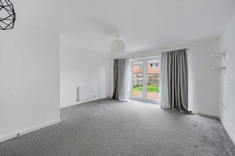 3 bedroom semi-detached house for sale, Kennedy Road, Salford, M5