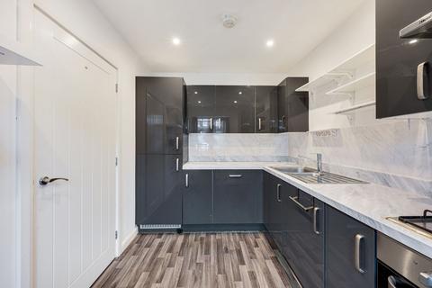 3 bedroom semi-detached house for sale, Kennedy Road, Salford, M5