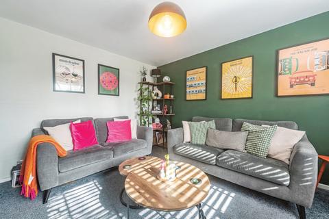 undefined, Knight Street, Basingstoke, Hampshire, RG21