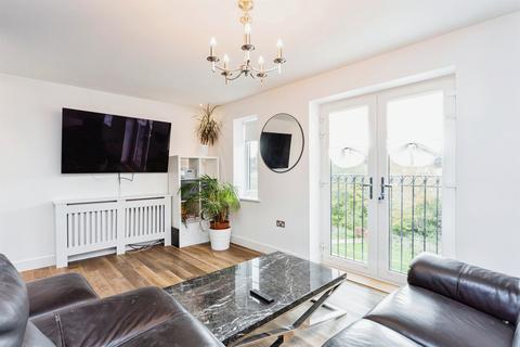 1 bedroom flat for sale, Hurstfield Crescent, Haywards Heath
