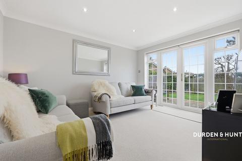 undefined, The Summit, Loughton, IG10